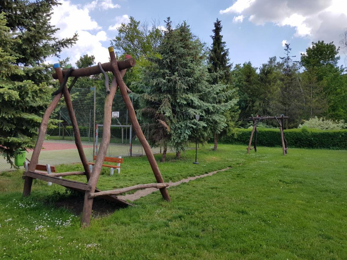 Penzion Skalka Skalka  ภายนอก รูปภาพ
